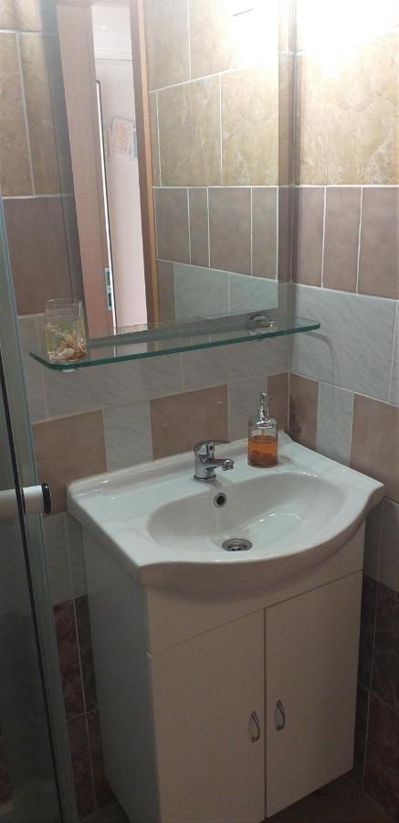 Apartment Beautiful Črni Kal מראה חיצוני תמונה
